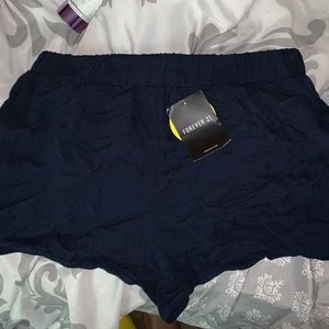 Cute Blue summer time short ! NEVER WORN